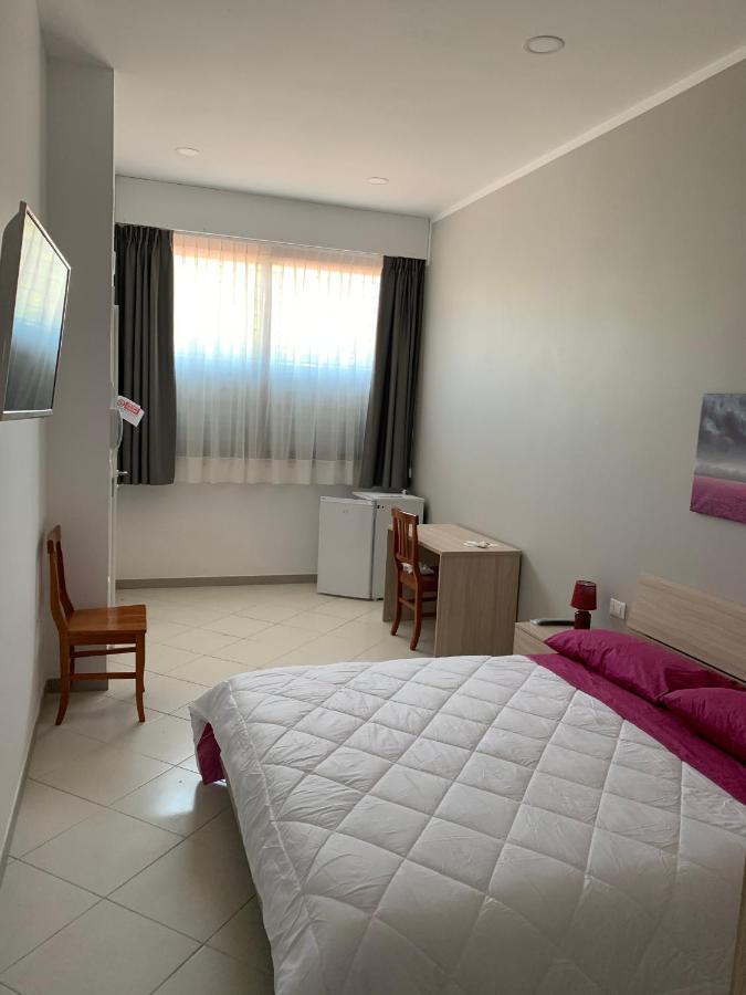 Mar&Sol Hotel Termoli Bagian luar foto